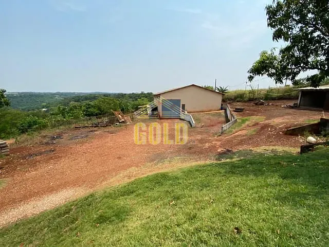 Chácara com 6000m² 3 quartos e 2 banheiros, à venda, no bairro Cafezal em Londrina