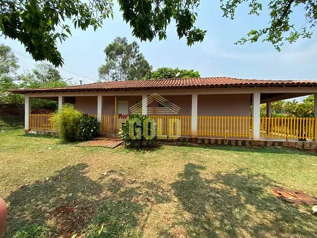 Chácara com 6000m² 3 quartos e 2 banheiros, à venda, no bairro Cafezal em Londrina