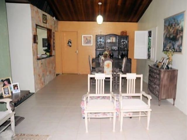 Chácara com 3000m² 4 quartos e 3 banheiros, à venda, no bairro Aruana em Aracaju