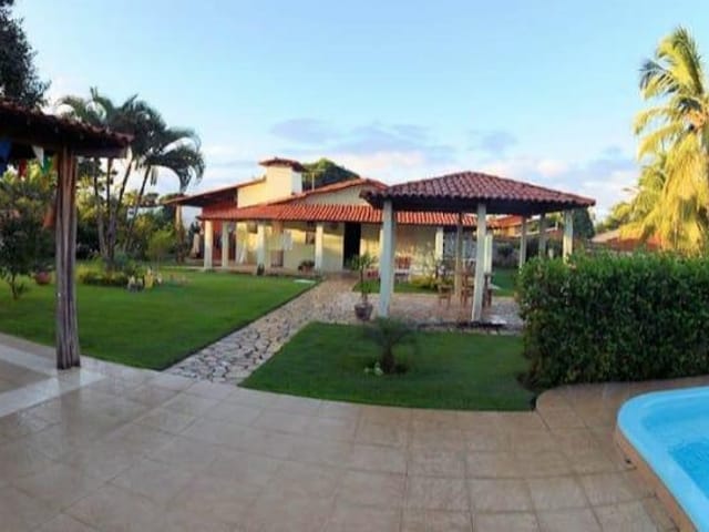 Chácara com 3000m² 4 quartos e 3 banheiros, à venda, no bairro Aruana em Aracaju