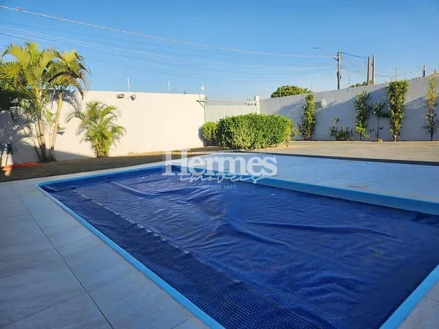 Chácara com 420m² 1 quarto e 2 banheiros, à venda, no bairro Parque Bom Retiro em Paulínia