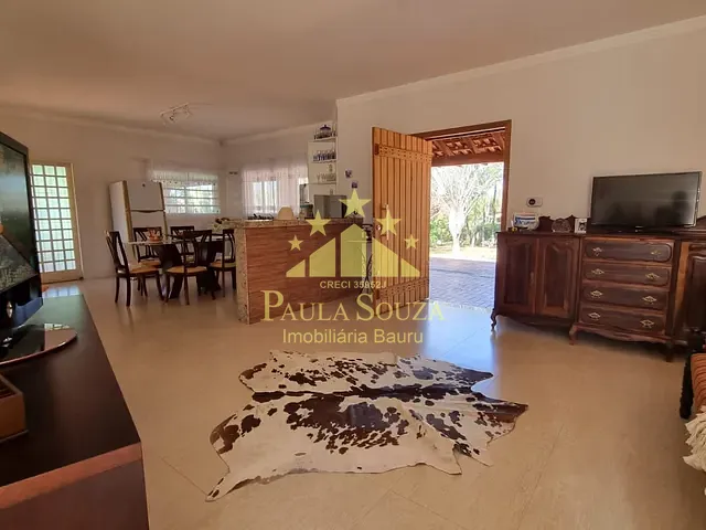 Chácara com 3000m² 3 quartos e 5 banheiros, à venda, no bairro Jardim Marabá em Bauru