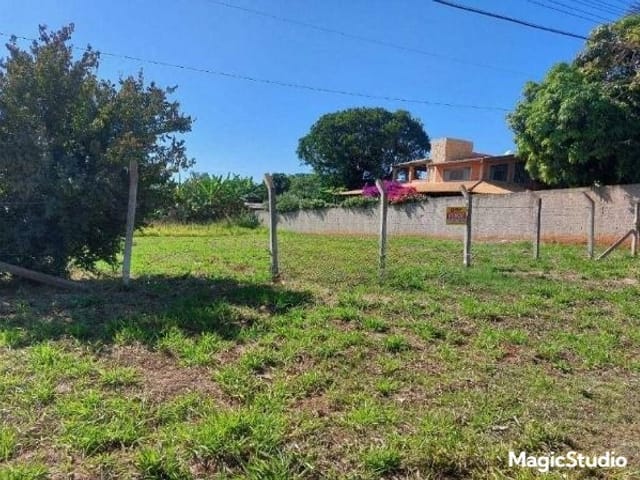 Chácara com 1000m², à venda, no bairro Parque Residencial Tancredi em Americana