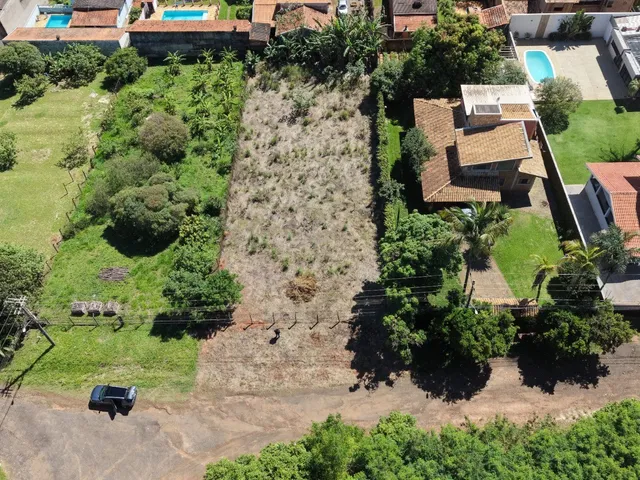 Chácara com 1000m², à venda, no bairro Parque Residencial Tancredi em Americana