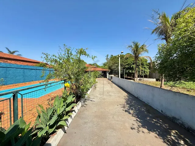 Chácara com 1195m² 2 quartos e 2 banheiros, à venda, no bairro Condomínio Portal dos Ipês em Ribeirão Preto