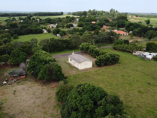 Chácara à Venda