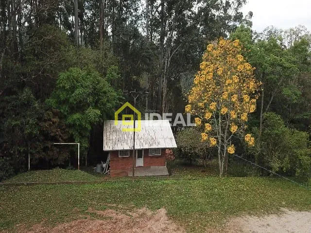 Chácara 2 quartos e 1 banheiro, à venda, no bairro São Cristóvão em Concórdia