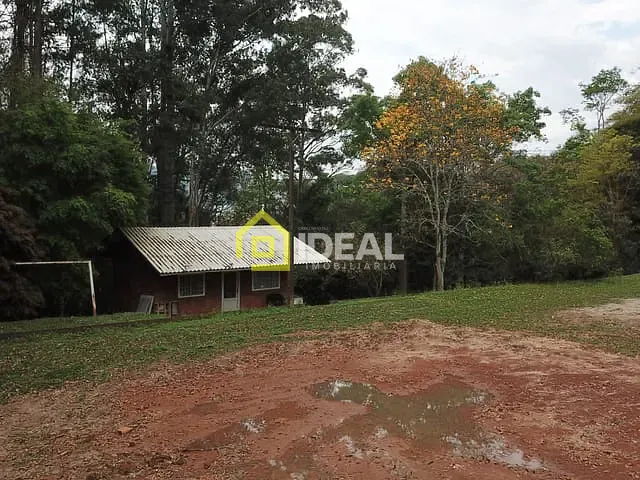 Chácara 2 quartos e 1 banheiro, à venda, no bairro São Cristóvão em Concórdia