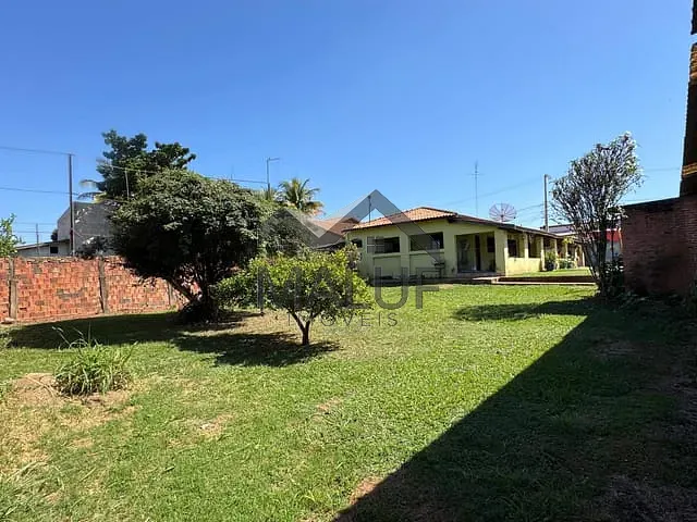Chácara com 1000m² 3 quartos e 2 banheiros, à venda, no bairro Dois Córregos em Piracicaba