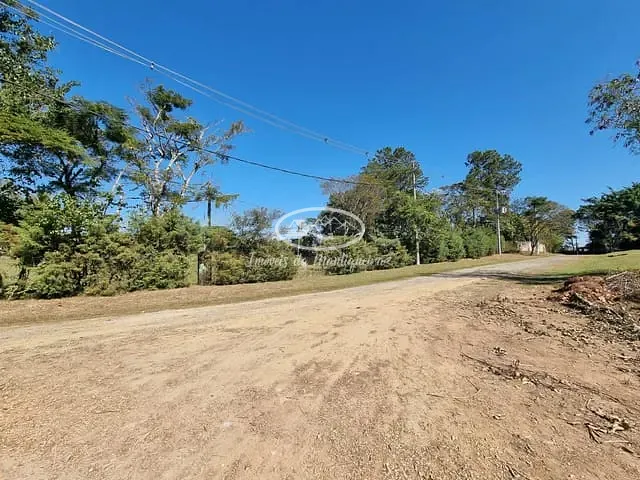 Chácara com 9418m² 2 quartos e 2 banheiros, à venda, no bairro Jardim Martinelli (Penedo) em Itatiaia
