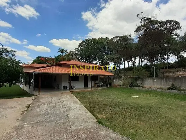 Chácara com 2000m² 3 quartos e 2 banheiros, à venda, no bairro Minas de Inhandjara em Itupeva