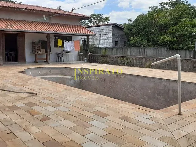 Chácara com 2000m² 3 quartos e 2 banheiros, à venda, no bairro Minas de Inhandjara em Itupeva