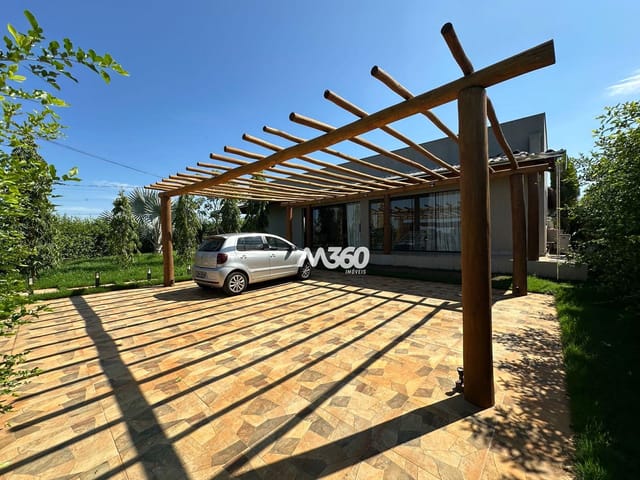 Chácara com 2063m² 3 quartos e 5 banheiros, à venda, no bairro d italia em Santo Antônio de Goiás