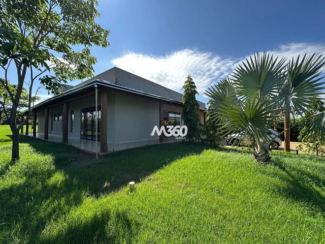 Chácara com 2063m² 3 quartos e 5 banheiros, à venda, no bairro d italia em Santo Antônio de Goiás