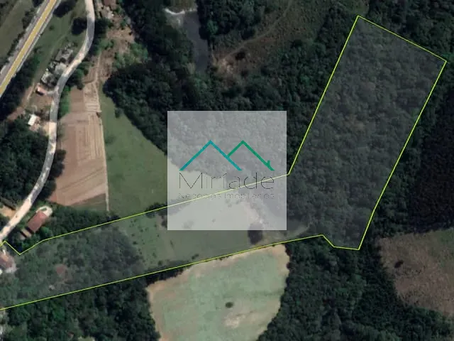 Chácara com 46356m² 4 quartos e 4 banheiros, à venda, no bairro Areia Branca dos Assis em Areia Branca dos Assis