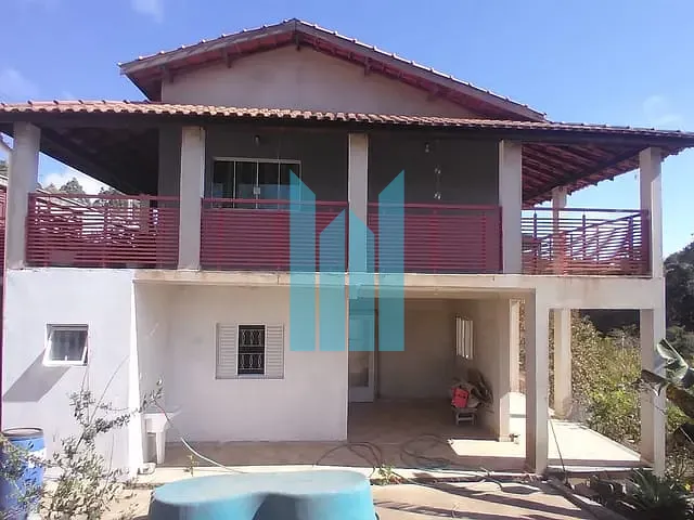 Chácara com 1109m² 3 quartos e 2 banheiros, à venda, no bairro Chácara Alvorada em Poços de Caldas