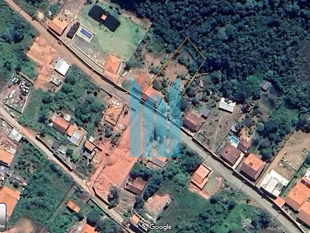 Chácara com 1109m² 3 quartos e 2 banheiros, à venda, no bairro Chácara Alvorada em Poços de Caldas