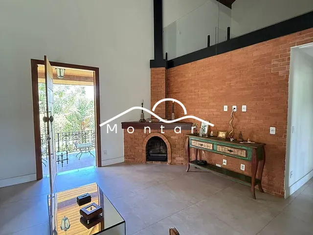 Chácara com 353m² 4 quartos e 4 banheiros, à venda, no bairro Jardim Alice em Barra Mansa