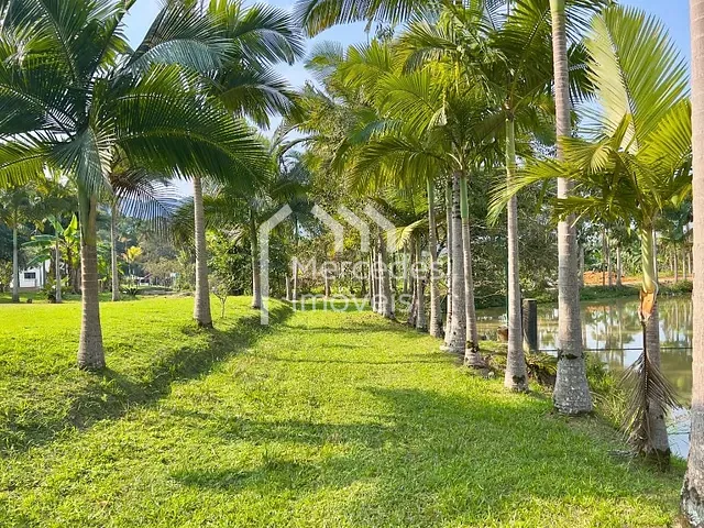 Chácara com 20000m² 10 quartos e 5 banheiros, à venda, no bairro Minas em Ilhota