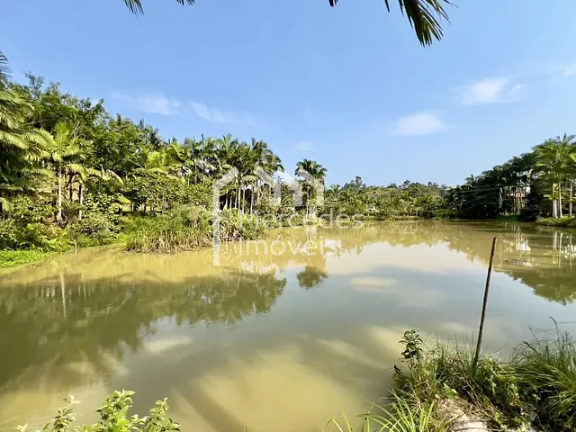 Chácara com 20000m² 10 quartos e 5 banheiros, à venda, no bairro Minas em Ilhota