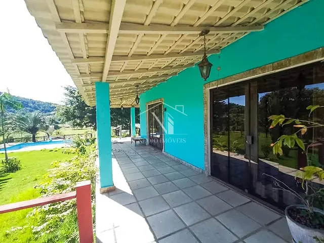 Chácara com 10000m² 6 quartos e 1 banheiro, à venda, no bairro Caxito em Maricá