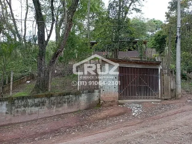 Chácara com 1000m² 3 quartos e 1 banheiro, à venda, no bairro São Vicente em Mairiporã
