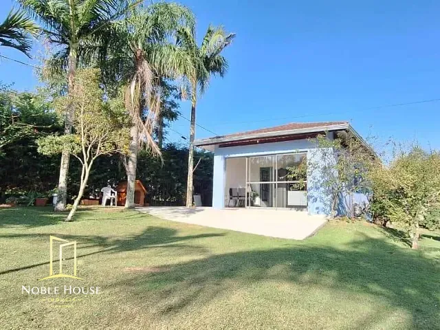 Chácara com 1275m² 3 quartos e 3 banheiros, à venda, no bairro Monterrey em Louveira