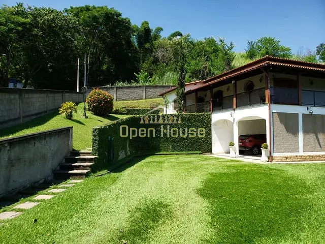 Chácara com 2245m² 4 quartos e 3 banheiros, à venda, no bairro Jardim Alice em Barra Mansa