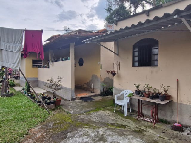 Chácara com 2730m² 3 quartos e 2 banheiros, à venda, no bairro Grecco em Vassouras