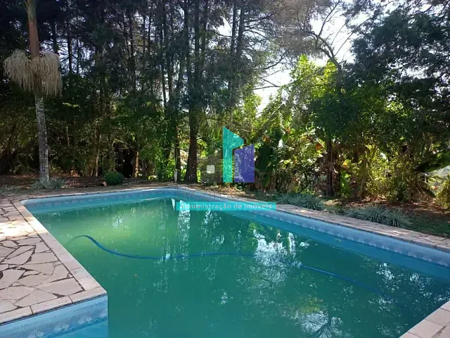 Chácara 4 quartos e 4 banheiros, à venda, no bairro Chácara Rincão em Cotia