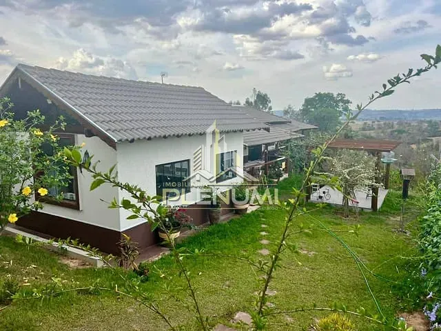 Chácara 2 quartos e 2 banheiros, à venda, no bairro Ferraz em Rio Claro