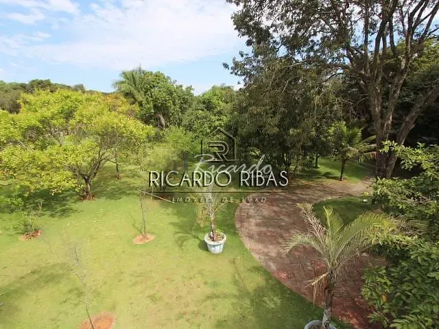 Chácara com 10000m² 5 quartos e 5 banheiros, à venda, no bairro Setor Central em Nova Veneza