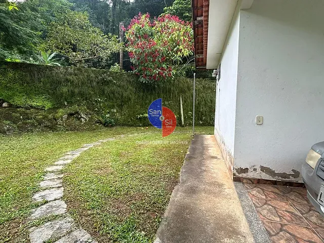 Chácara com 938m² 2 quartos e 2 banheiros, à venda, no bairro Limoeiro em Guapimirim