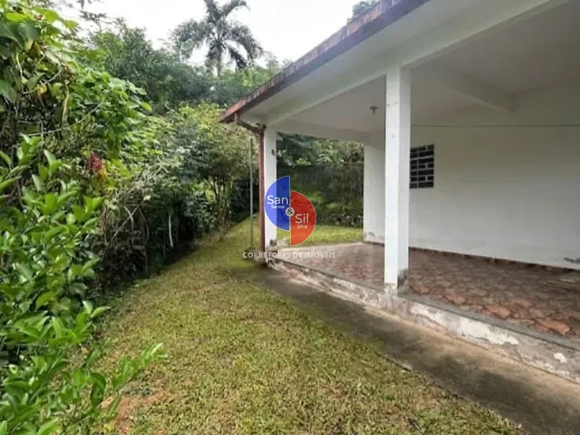 Chácara com 938m² 2 quartos e 2 banheiros, à venda, no bairro Limoeiro em Guapimirim
