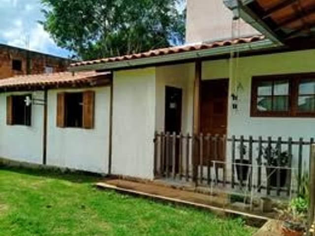 Chácara com 1308m² 3 quartos e 4 banheiros, à venda, no bairro Fazendinha Miragem em Simão Pereira