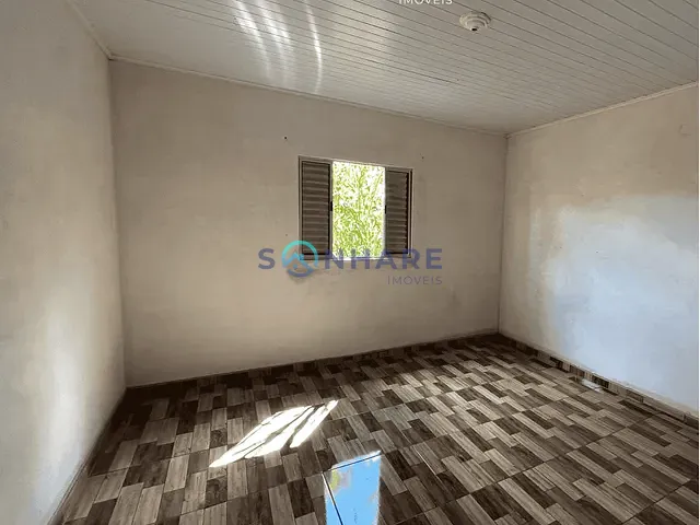 Chácara com 1264m² 1 quarto e 1 banheiro, à venda, no bairro Guabiroba em Siqueira Campos