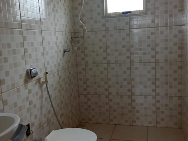 Chácara com 900m² 3 quartos e 2 banheiros, à venda, no bairro Chácaras Dallas em Taubaté