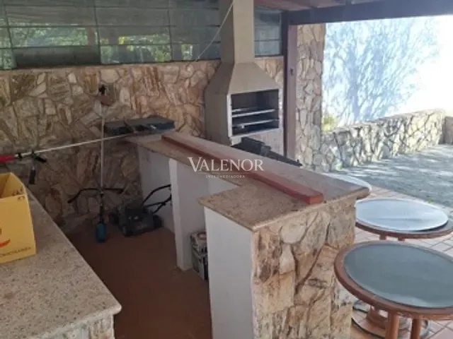 Chácara com 1553m² 3 quartos e 2 banheiros, à venda, no bairro Rio acima em Jundiaí
