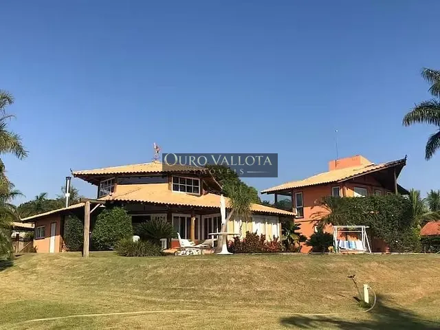 Chácara com 5000m² 4 quartos e 4 banheiros, à venda, no bairro Parque da Grama em Indaiatuba