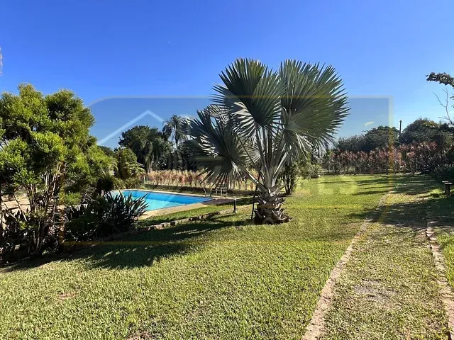 Chácara com 10000m² 6 quartos e 9 banheiros, à venda, no bairro Fundão em Holambra