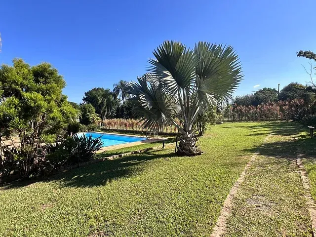 Chácara com 10000m² 6 quartos e 9 banheiros, à venda, no bairro Fundão em Holambra