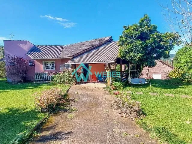Chácara com 5377m² 4 quartos e 2 banheiros, à venda, no bairro Lomba Grande em Novo Hamburgo