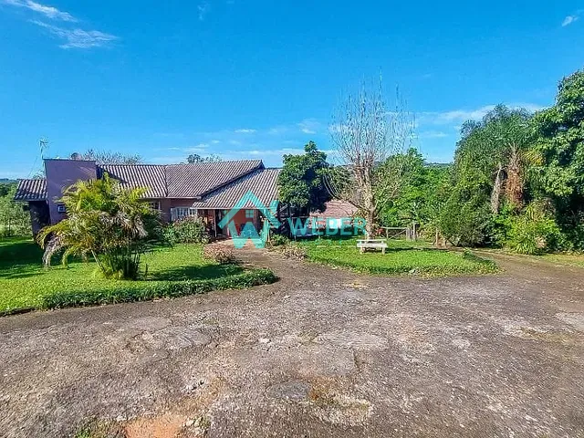 Chácara com 5377m² 4 quartos e 2 banheiros, à venda, no bairro Lomba Grande em Novo Hamburgo
