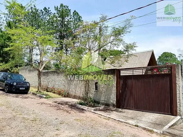 Chácara com 1338m² 3 quartos e 2 banheiros, à venda, no bairro Fazenda Capelinha em Mogi Das Cruzes