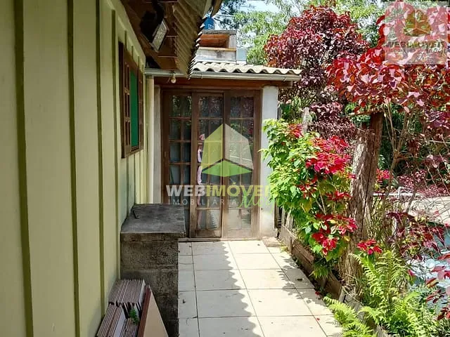 Chácara com 1338m² 3 quartos e 2 banheiros, à venda, no bairro Fazenda Capelinha em Mogi Das Cruzes
