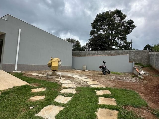 Chácara com 2000m² 2 quartos e 2 banheiros, à venda, no bairro Roseira em Extrema