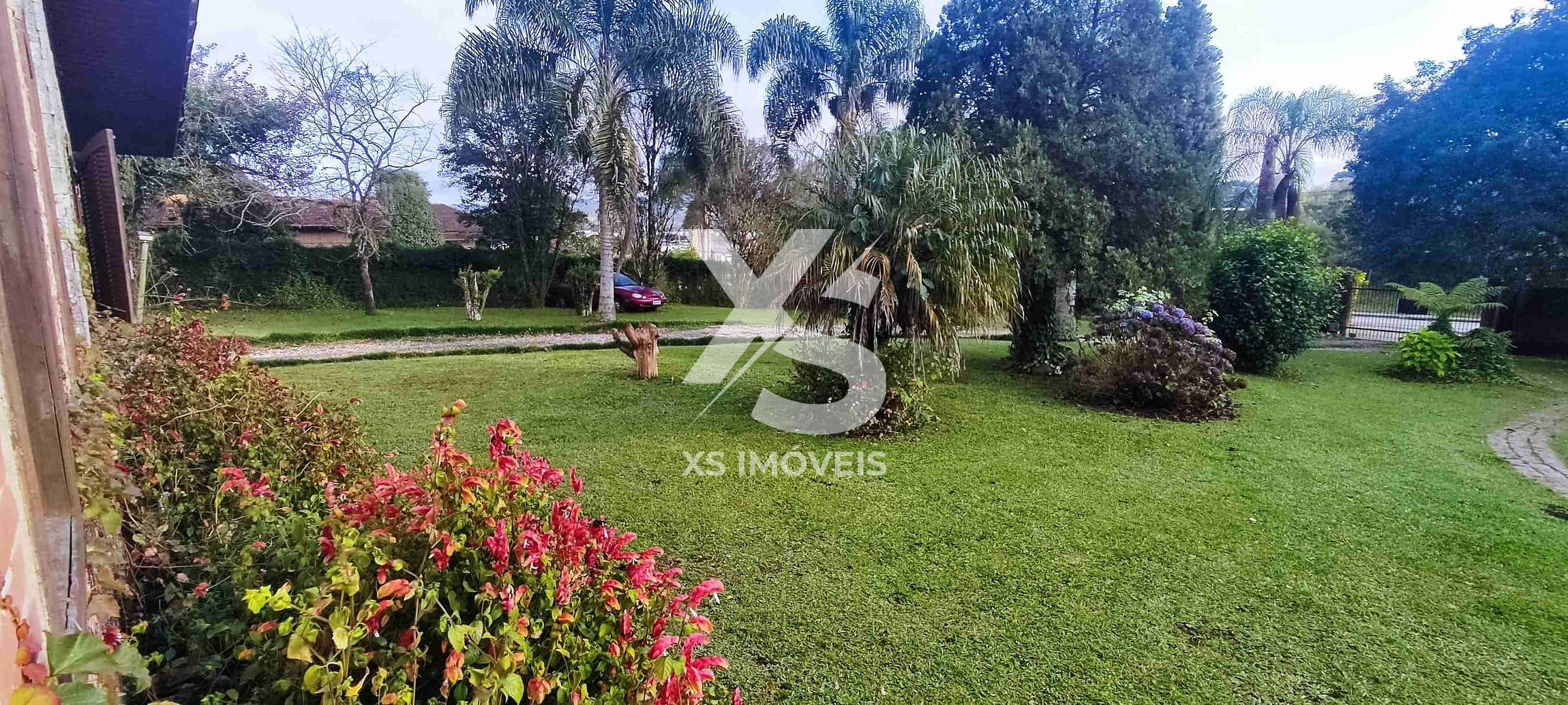 Chácara à venda com 4 quartos, 200m² - Foto 3