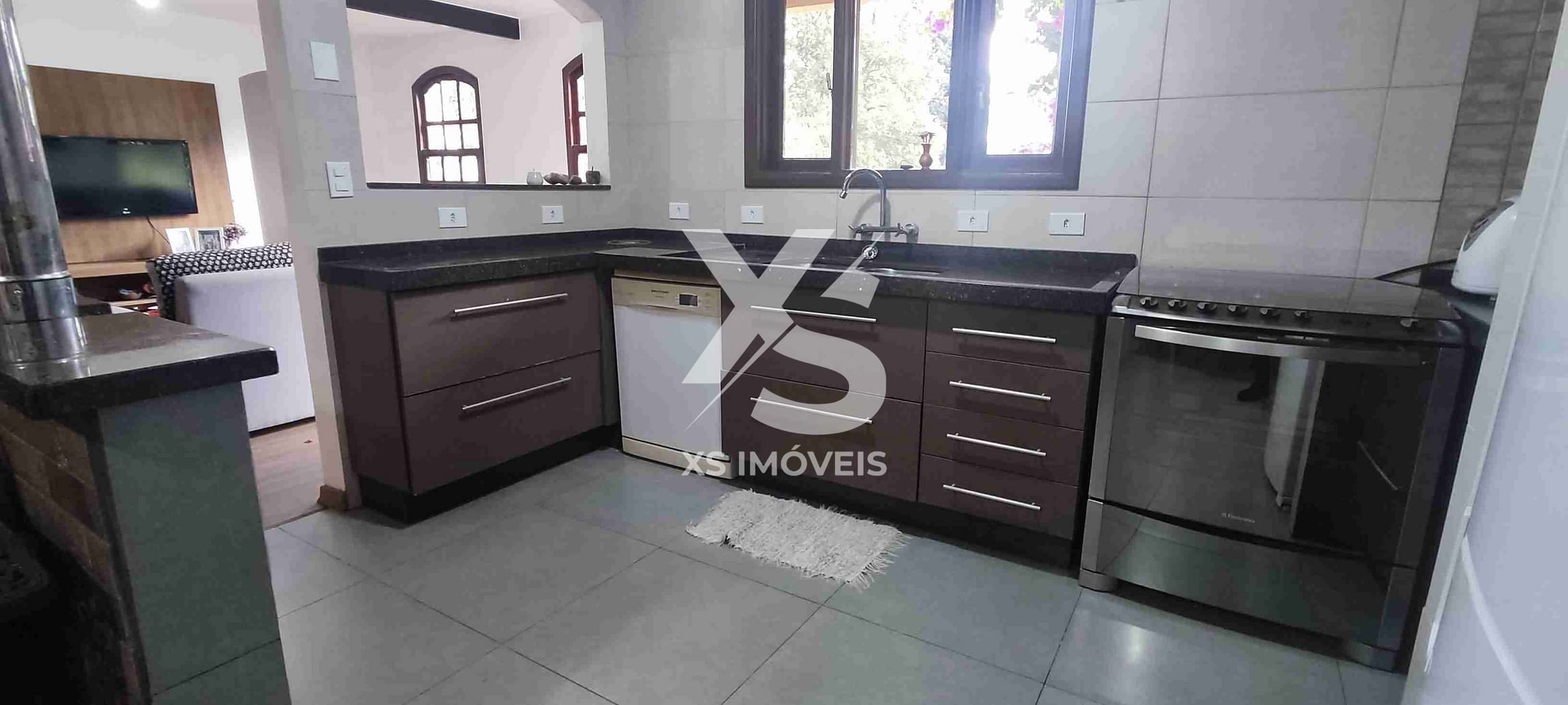 Chácara à venda com 4 quartos, 200m² - Foto 32