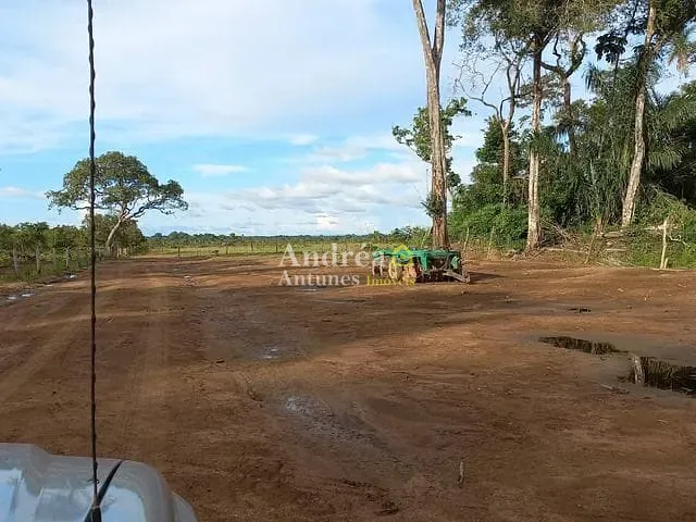 Fazenda com 1500m² 5 quartos e 5 banheiros, à venda, no bairro porto alegre do norte em Porto Alegre do Norte