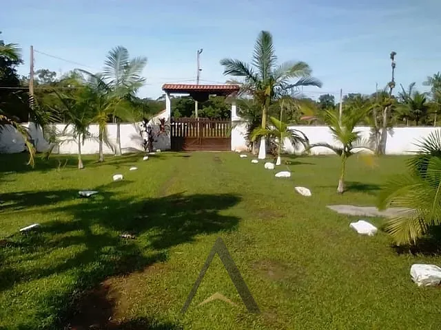 Chácara com 6000m² 11 quartos e 10 banheiros, à venda, no bairro Jardim das Palmeiras em Itanhaém